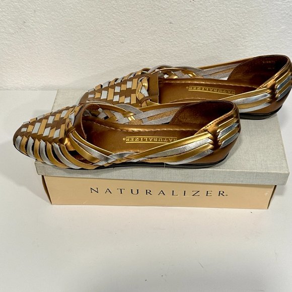 VTG Naturalizer Adventure Slip On Leather Flats Metallic Gold and Silver SZ 9.5 - Picture 5 of 8